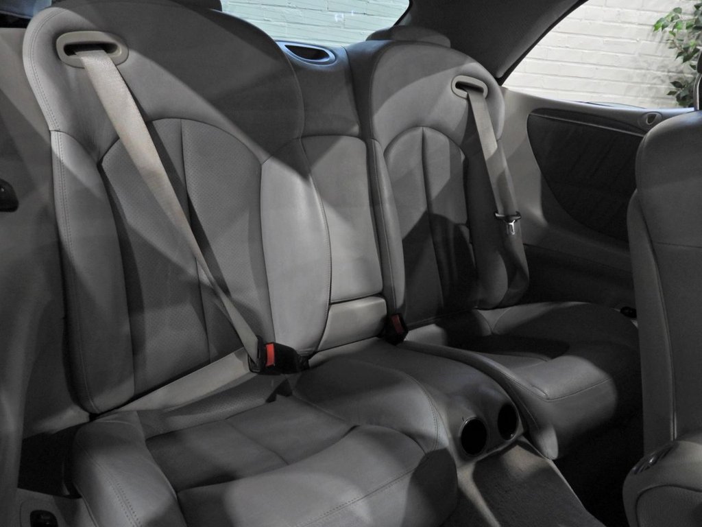 Used Mercedes-Benz CLK 2004 for sale - 77236608: Photo 18