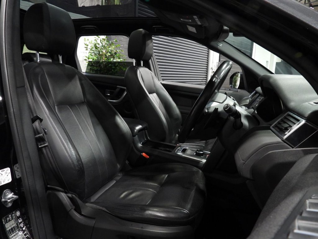 Used Land Rover Discovery Sport 2018 for sale - 77849458: Photo 14