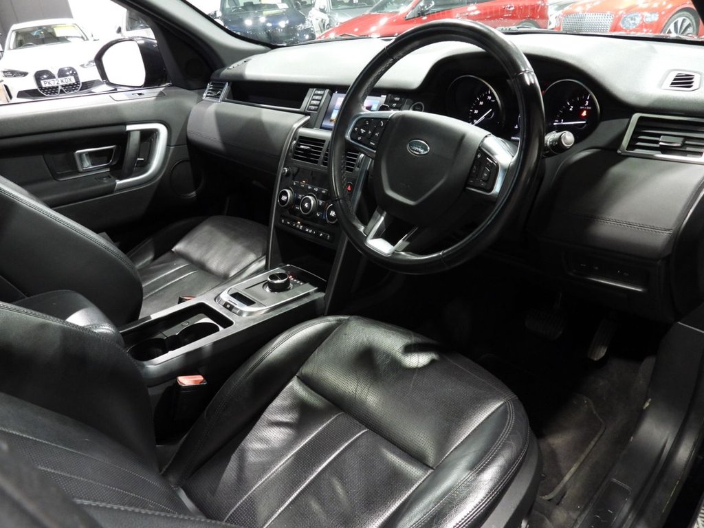 Used Land Rover Discovery Sport 2018 for sale - 77849458: Photo 17