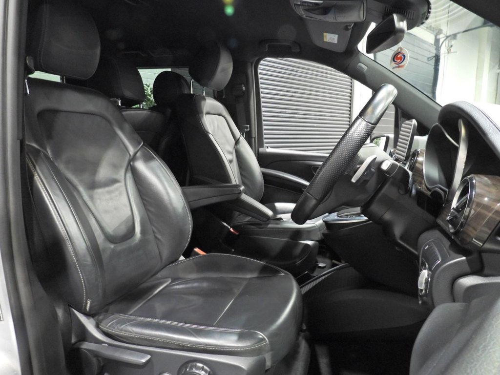 Used Mercedes-Benz V-Class 2021 for sale - 77442265: Photo 16