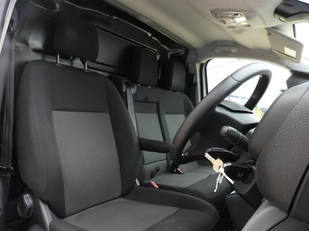 Used Peugeot Expert 2022 for sale - 76009502: Photo 17