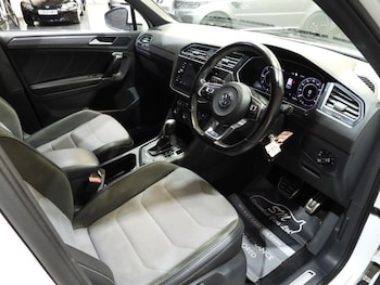 Used Volkswagen Tiguan 2017 for sale - 75516035: Photo