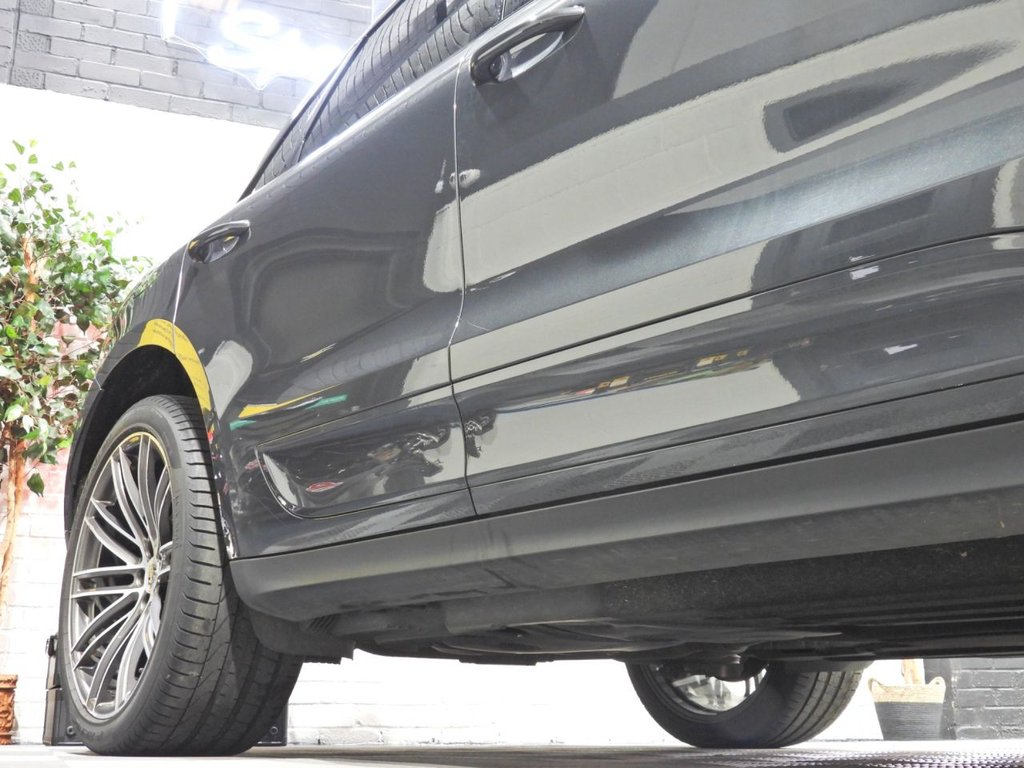 Used Porsche Macan 2018 for sale - 77200265: Photo 18