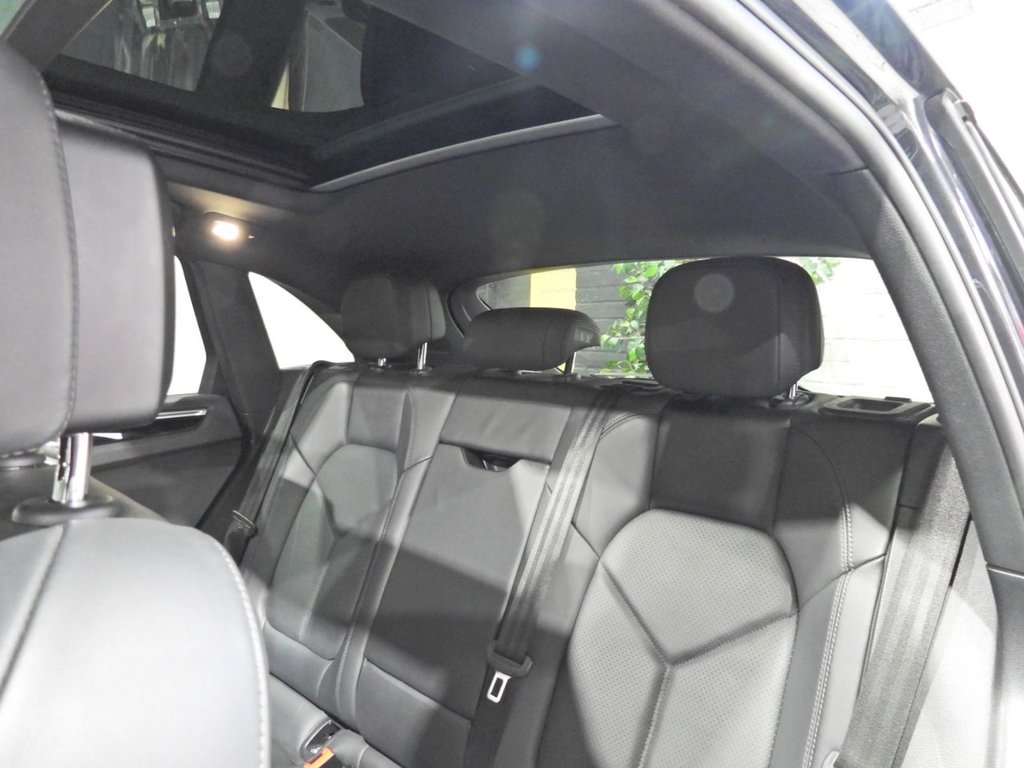 Used Porsche Macan 2018 for sale - 77200265: Photo 27