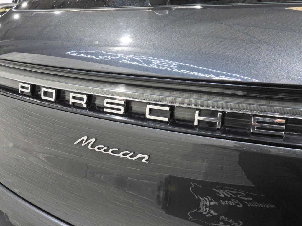 Used Porsche Macan 2018 for sale - 77200265: Photo 29