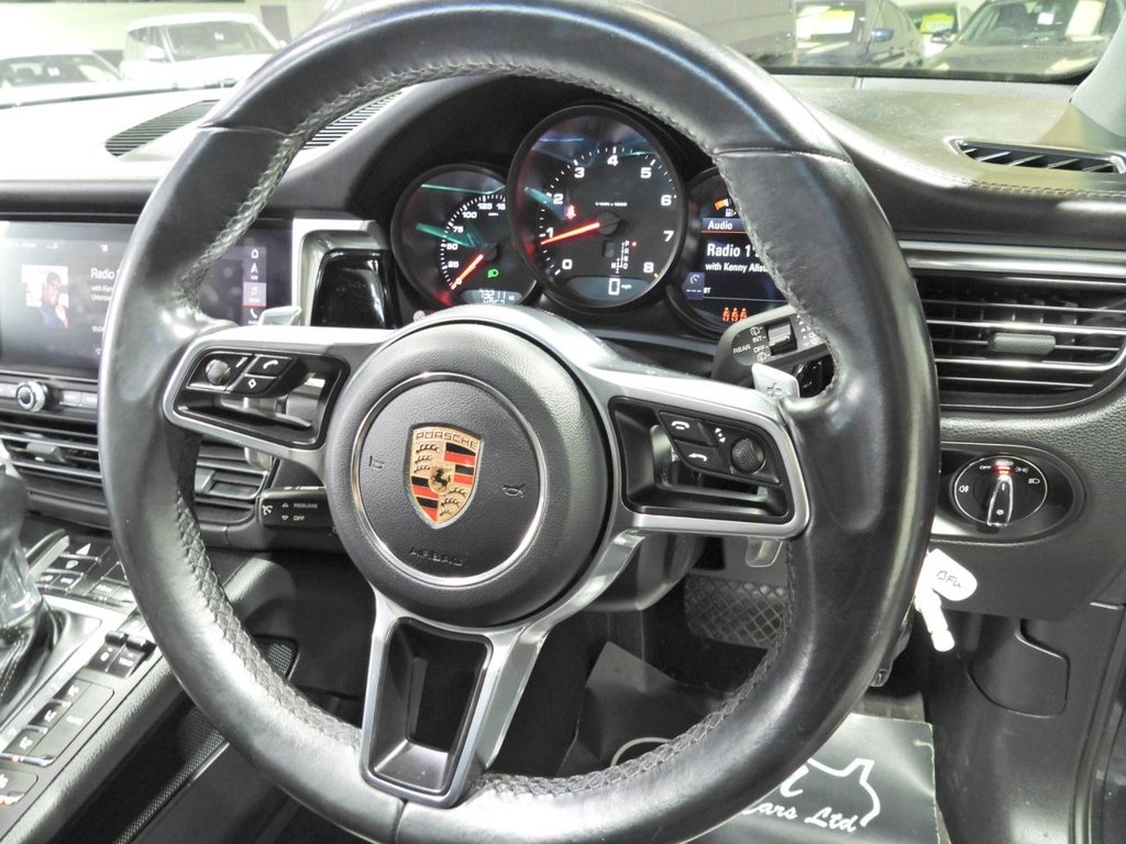 Used Porsche Macan 2018 for sale - 77200265: Photo 36