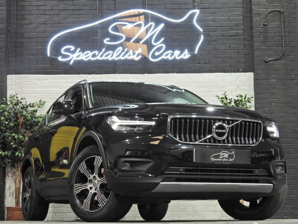 Used Volvo XC40 2021 for sale - 77356128: Photo 1