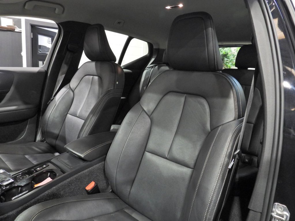 Used Volvo XC40 2021 for sale - 77356128: Photo 22