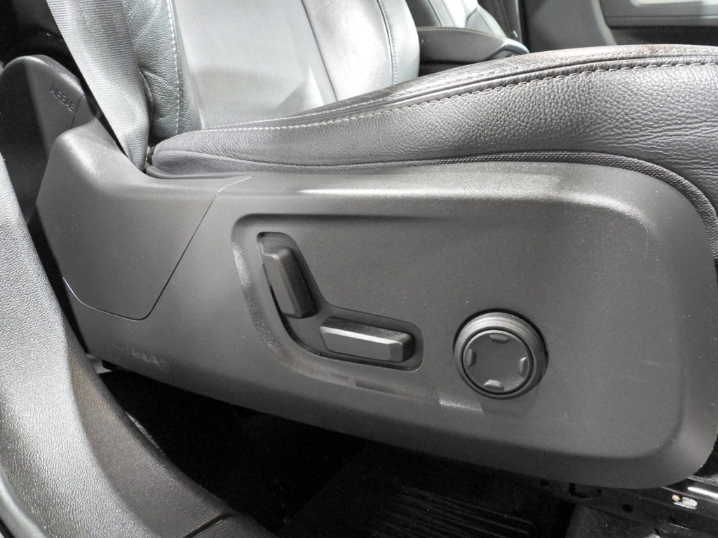 Used Volvo XC40 2021 for sale - 77356128: Photo 31