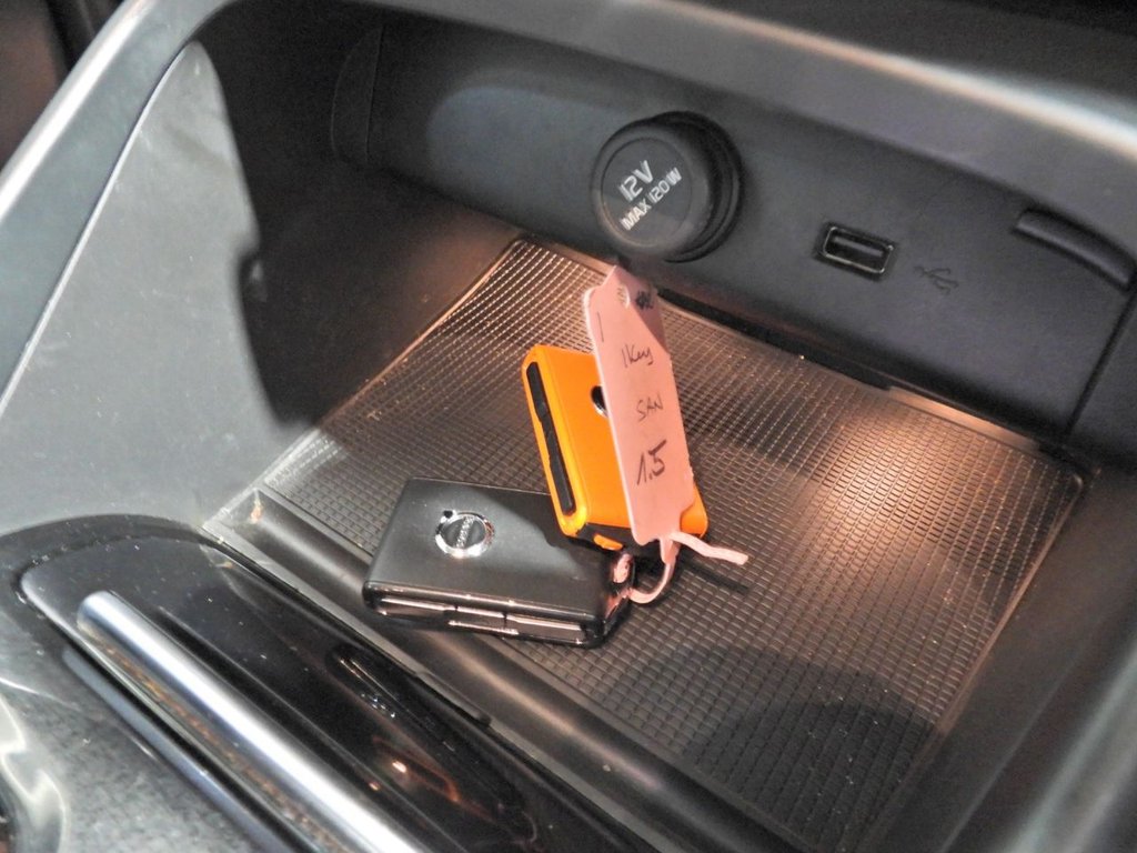 Used Volvo XC40 2021 for sale - 77356128: Photo 42