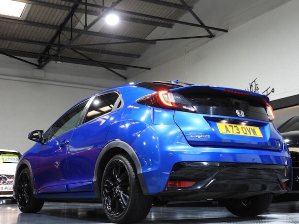Used Honda Civic 2015 for sale - 76235699: Photo 2
