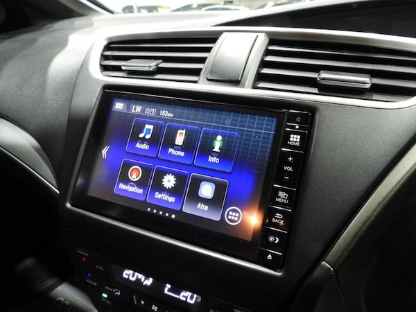 Used Honda Civic 2015 for sale - 76235699: Photo 32