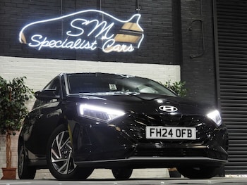 Used Hyundai i20 2024 for sale - 79072373: Photo