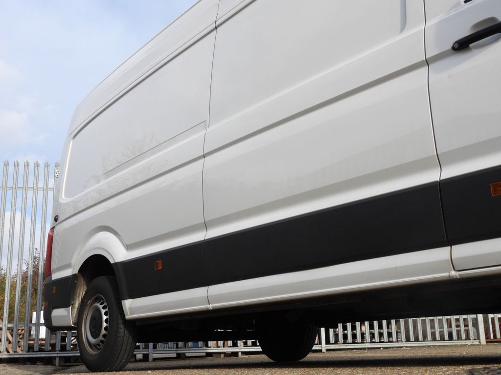 Used Volkswagen Crafter 2024 for sale - 76459298: Photo 2