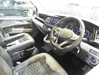 Used Volkswagen Transporter 2024 for sale - 78964497: Photo