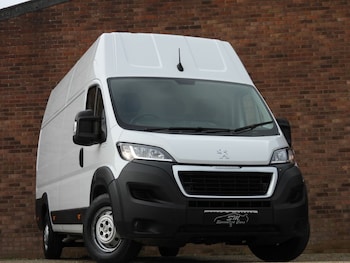 Used Peugeot Boxer 2023 for sale - 76210430: Photo