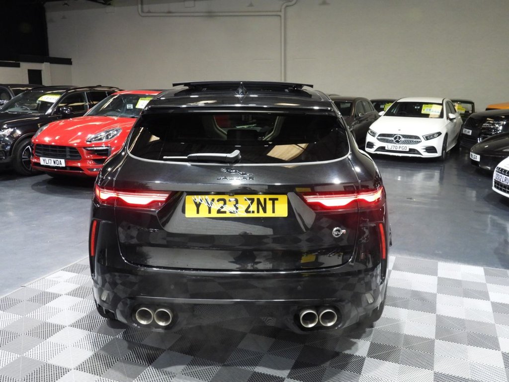 Used Jaguar F-Pace 2023 for sale - 76256267: Photo 11