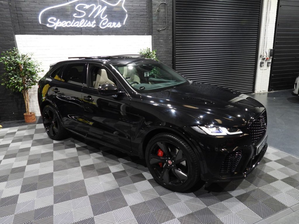 Used Jaguar F-Pace 2023 for sale - 76256267: Photo 2