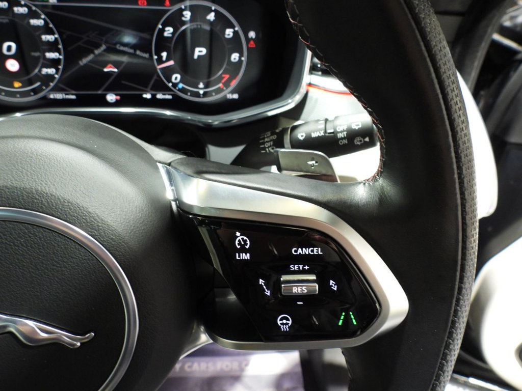 Used Jaguar F-Pace 2023 for sale - 76256267: Photo 39