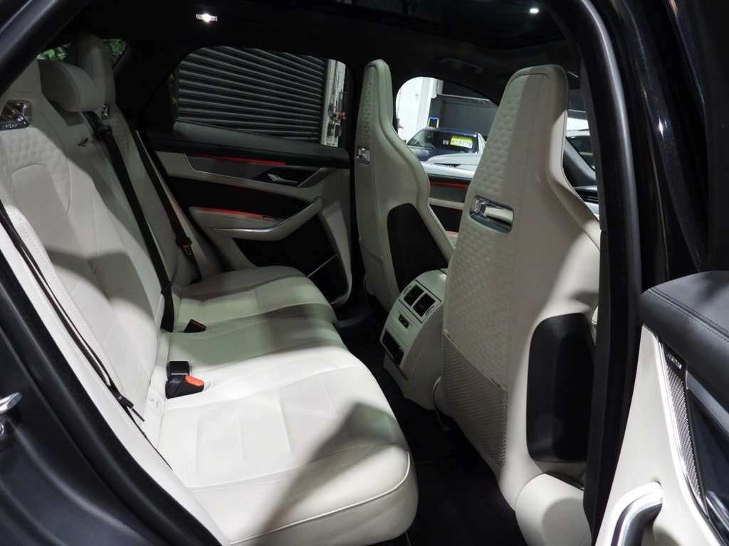 Used Jaguar F-Pace 2023 for sale - 76256267: Photo 43