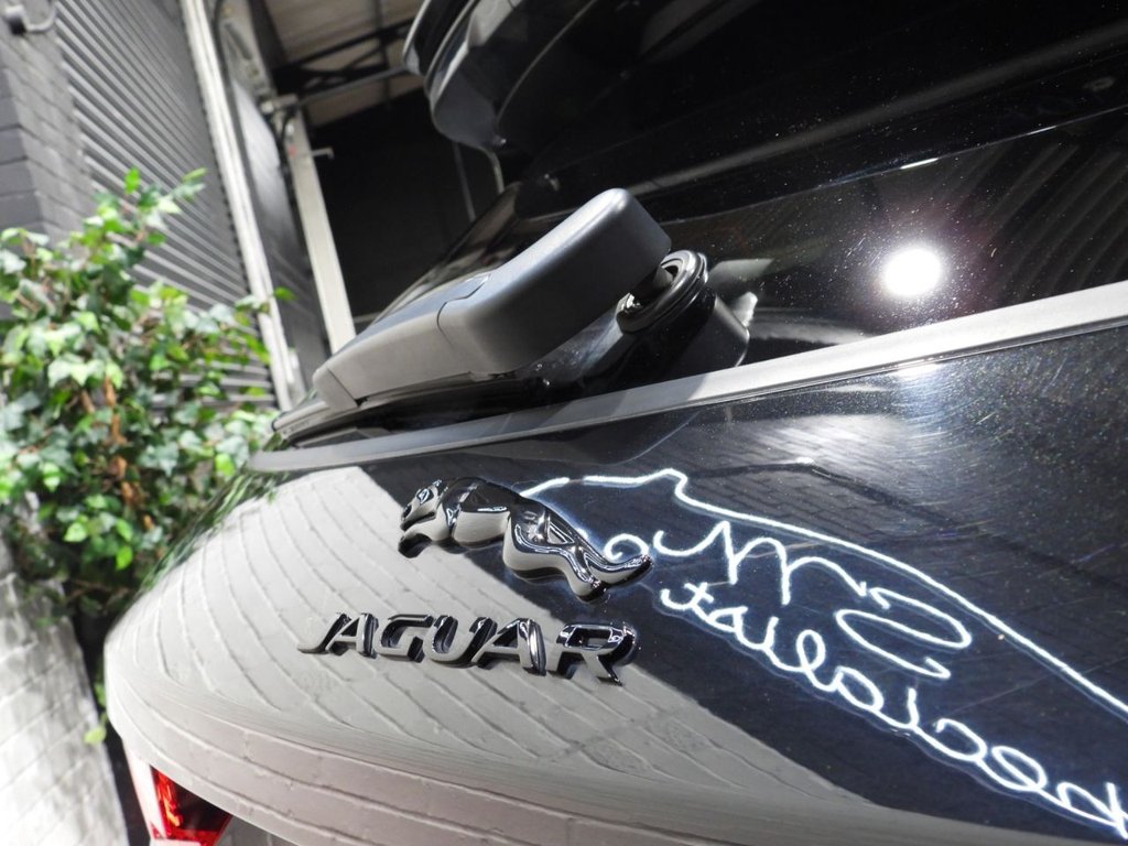 Used Jaguar F-Pace 2023 for sale - 76256267: Photo 48