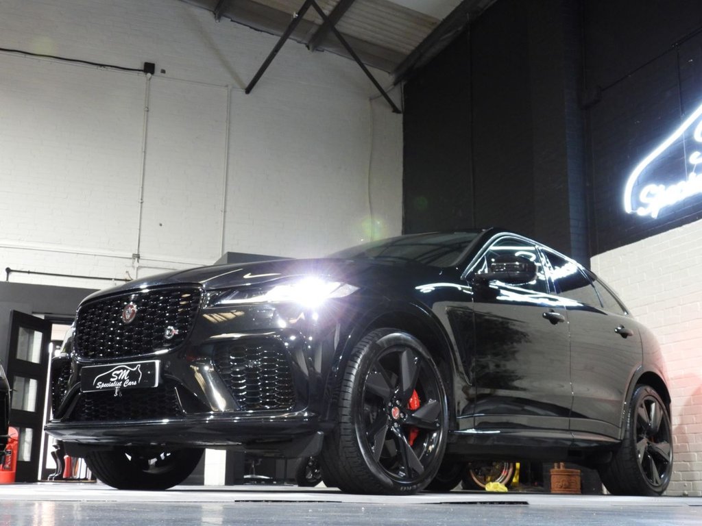 Used Jaguar F-Pace 2023 for sale - 76256267: Photo 9