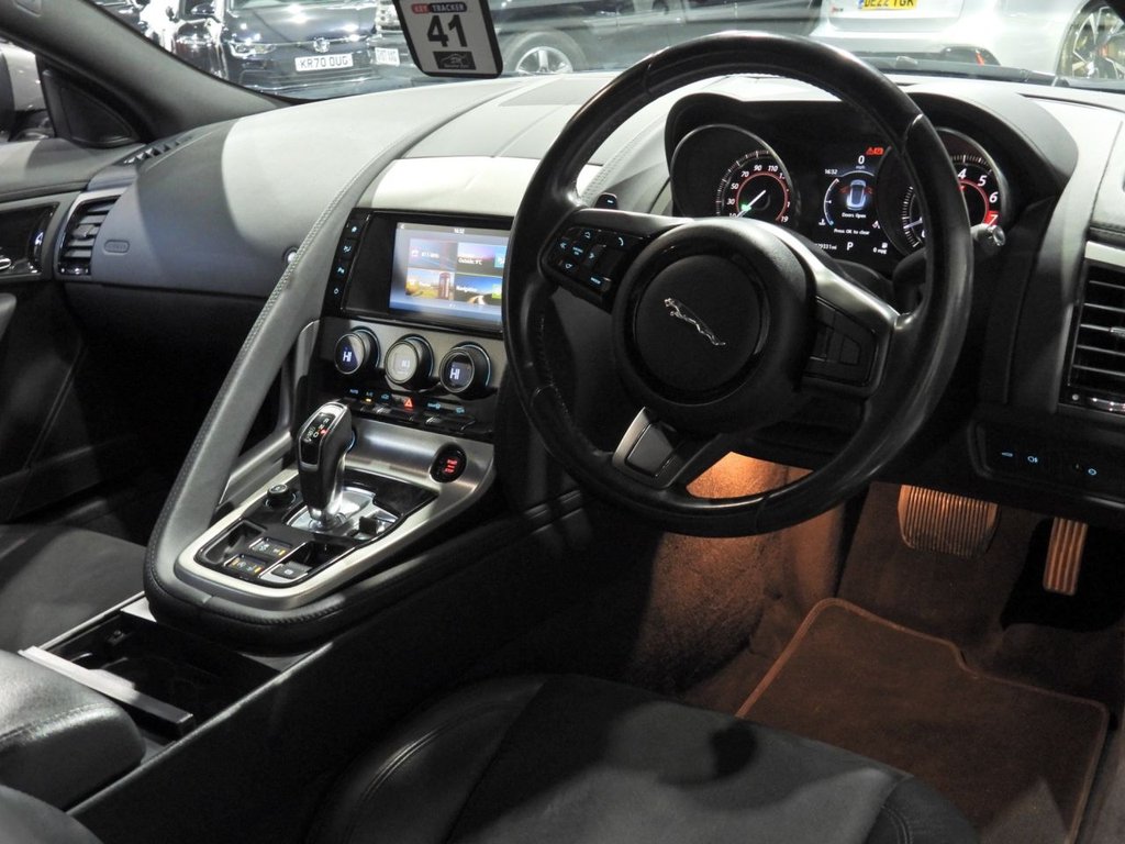 Used Jaguar F-Type 2015 for sale - 77227664: Photo 6