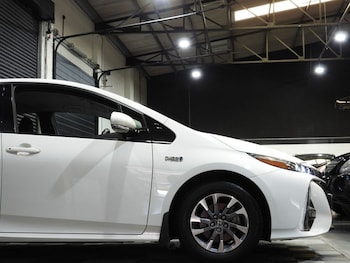 Used Toyota Prius 2020 for sale - 78985524: Photo