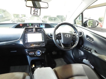 Used Toyota Prius 2020 for sale - 78985524: Photo