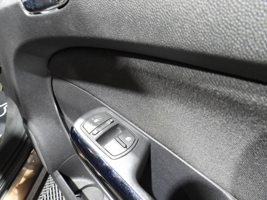 Used Vauxhall Corsa 2014 for sale - 76724545: Photo 29