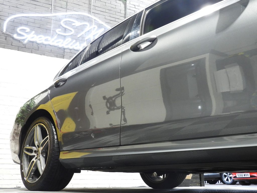 Used Mercedes-Benz E Class 2017 for sale - 77014355: Photo 11