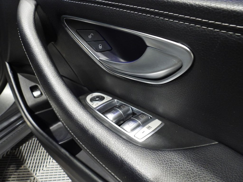 Used Mercedes-Benz E Class 2017 for sale - 77014355: Photo 29