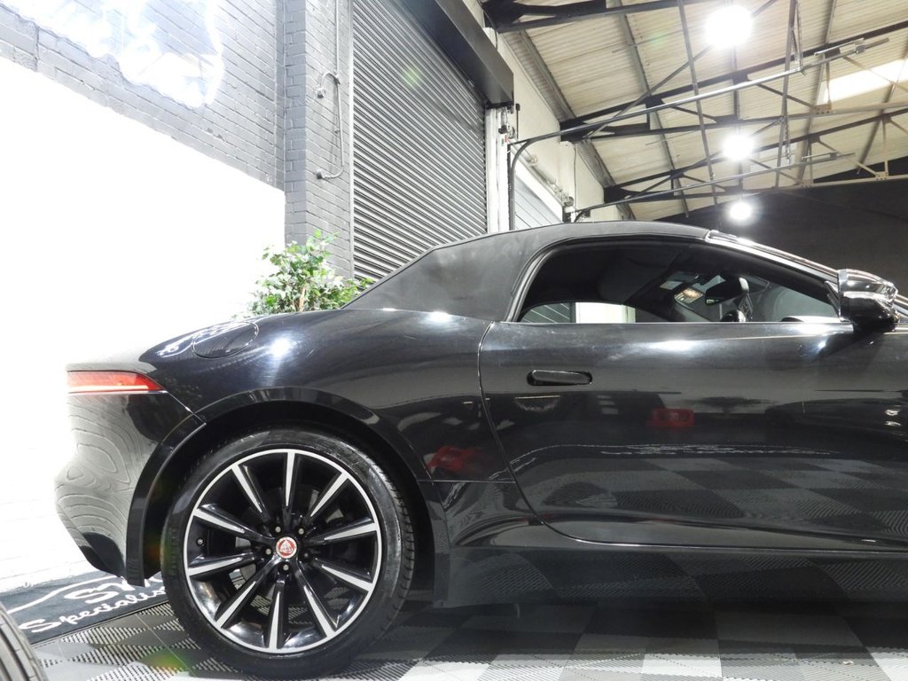 Used Jaguar F-Type 2016 for sale - 76950071: Photo 14