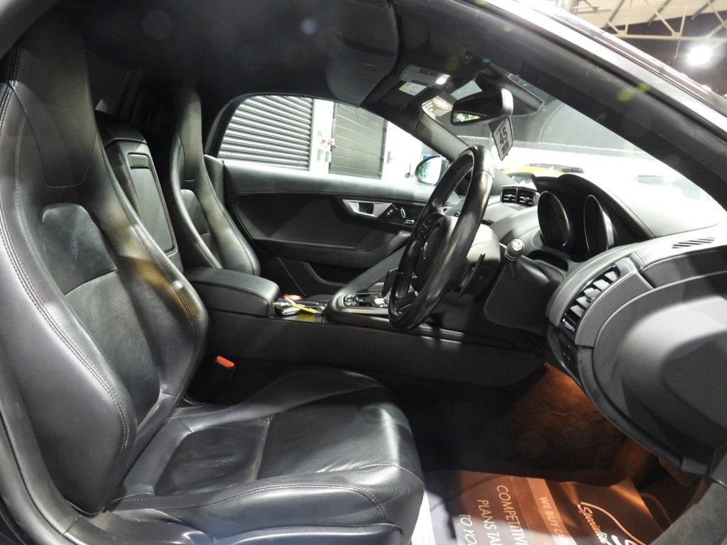 Used Jaguar F-Type 2016 for sale - 76950071: Photo 16