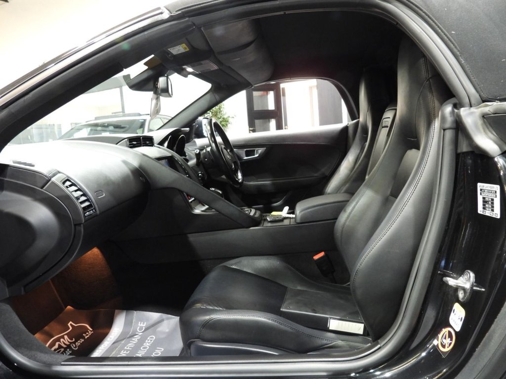 Used Jaguar F-Type 2016 for sale - 76950071: Photo 17