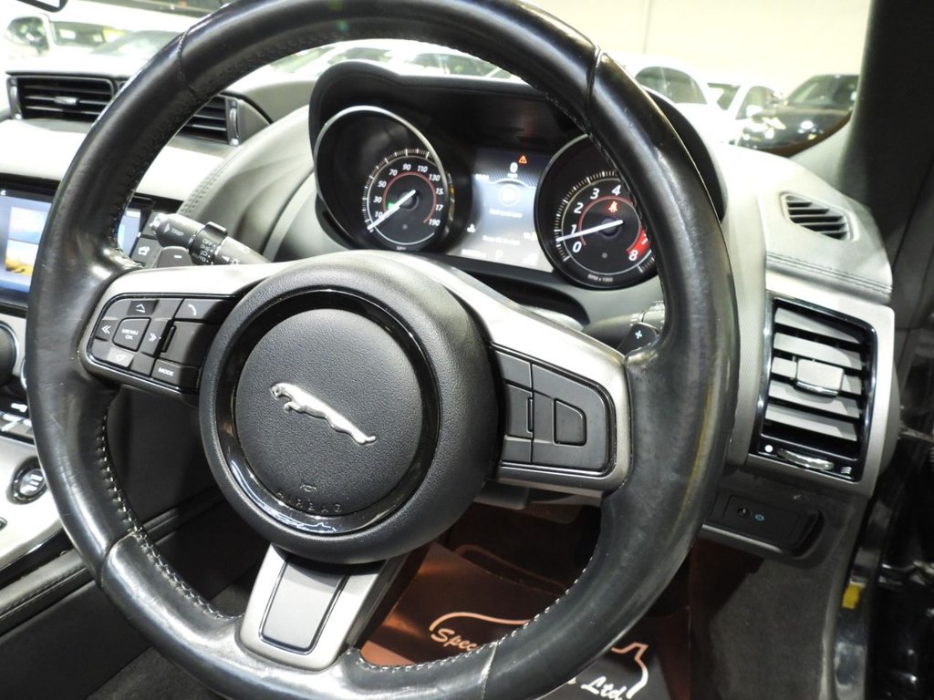 Used Jaguar F-Type 2016 for sale - 76950071: Photo 18