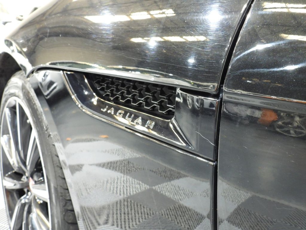 Used Jaguar F-Type 2016 for sale - 76950071: Photo 34