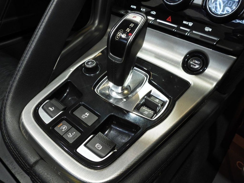 Used Jaguar F-Type 2016 for sale - 76950071: Photo 43