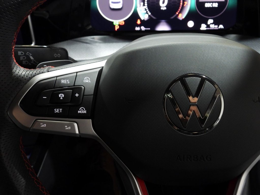 Used Volkswagen Golf 2025 for sale - 76711041: Photo 30