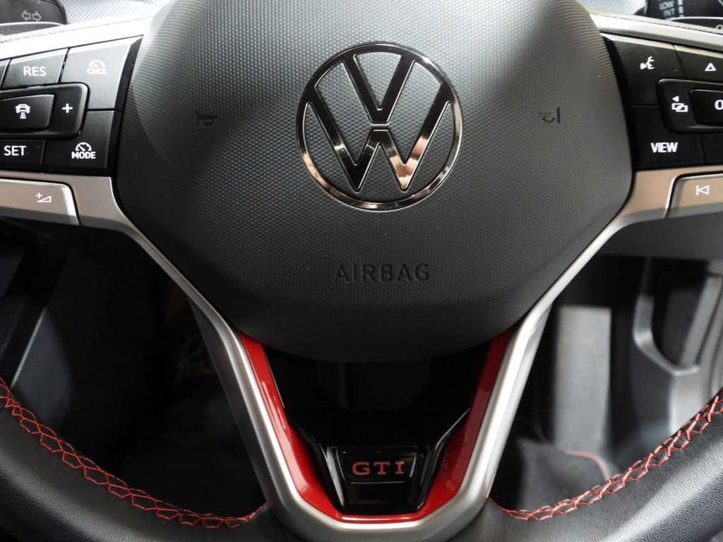 Used Volkswagen Golf 2025 for sale - 76711041: Photo 31