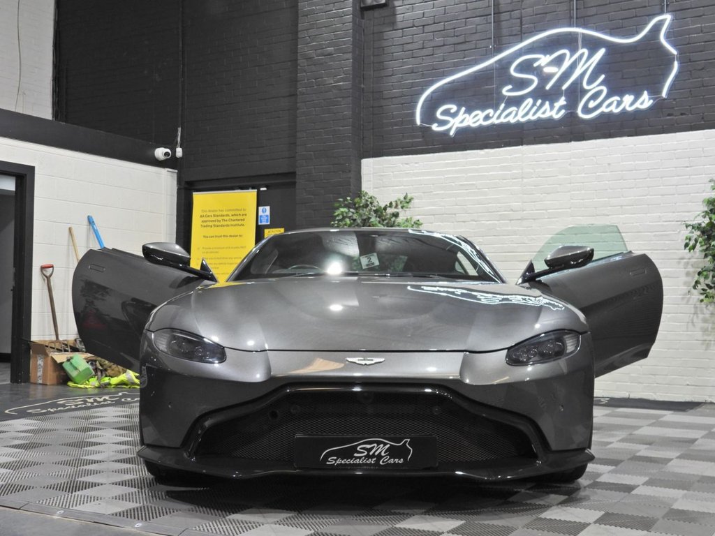 Used Aston Martin Vantage 2019 for sale - 77991034: Photo 11