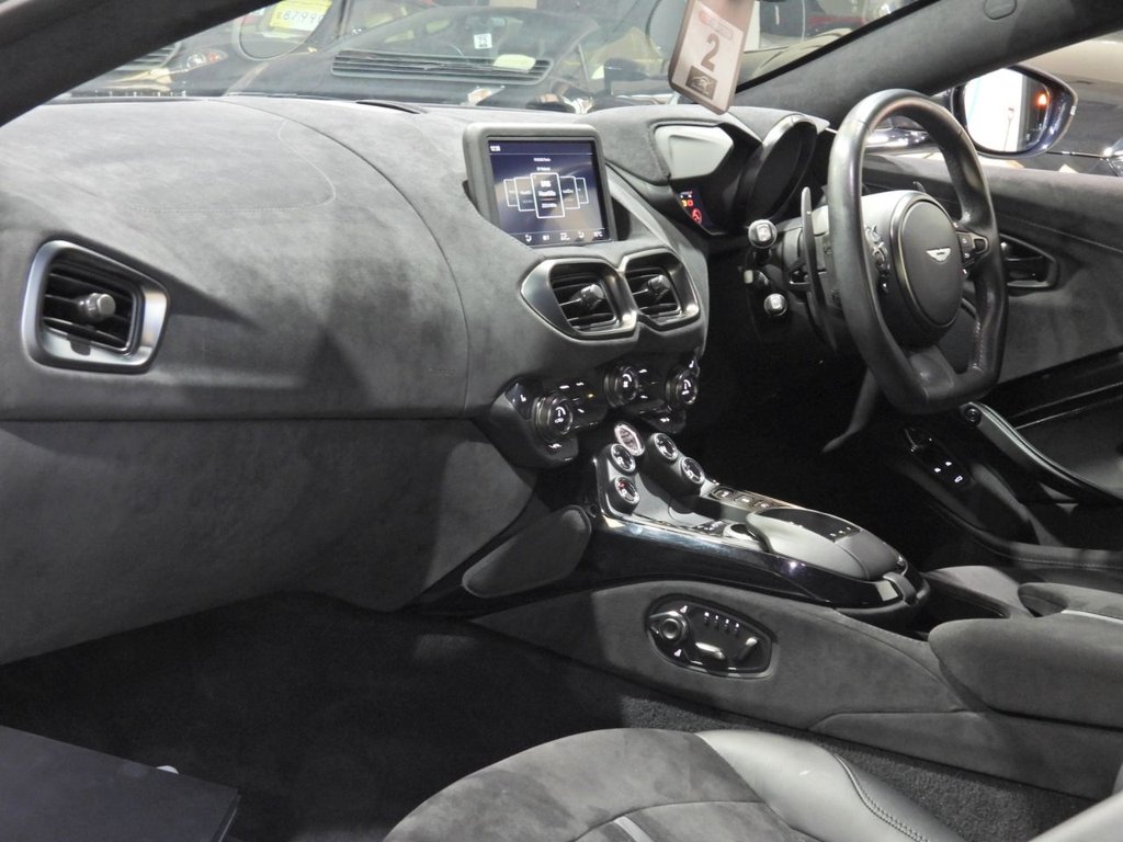 Used Aston Martin Vantage 2019 for sale - 77991034: Photo 30