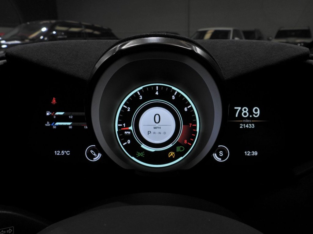 Used Aston Martin Vantage 2019 for sale - 77991034: Photo 43