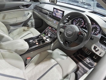 Used Audi S8 2016 for sale - 78315026: Photo