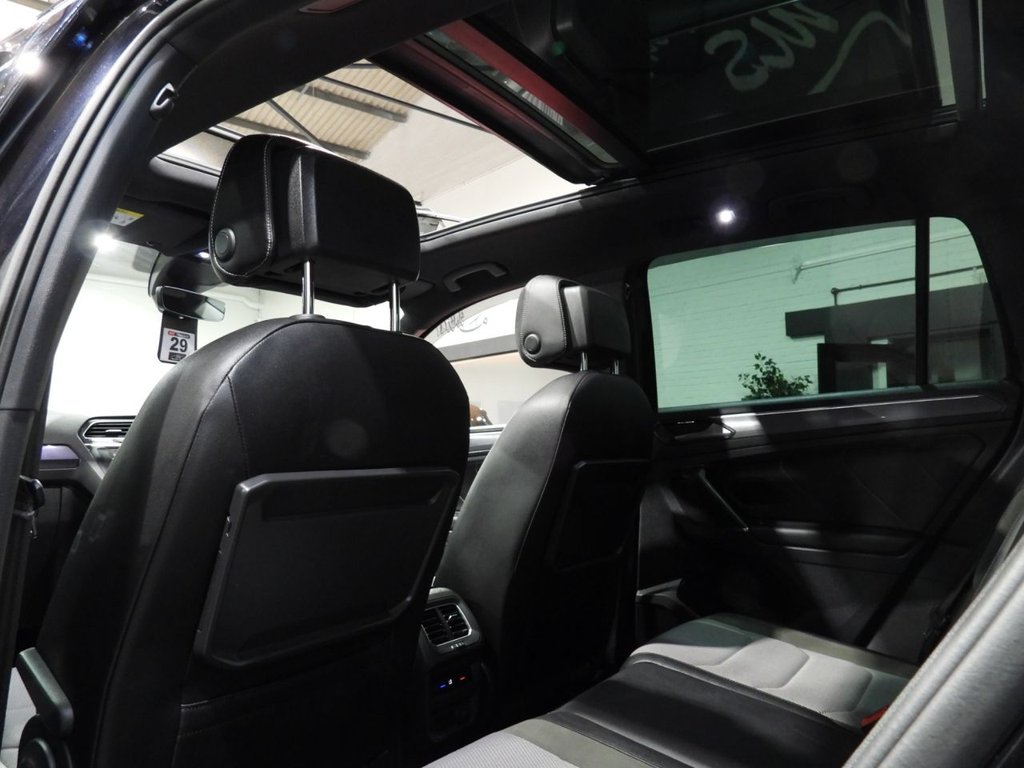 Used Volkswagen Tiguan 2017 for sale - 76510143: Photo 24