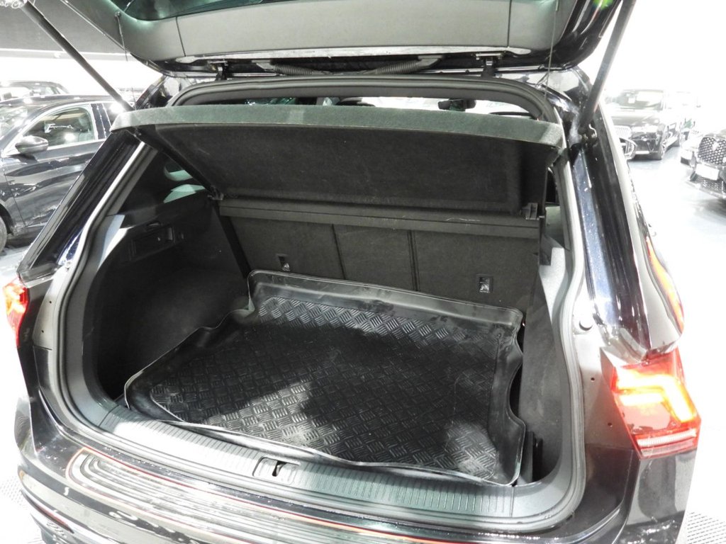 Used Volkswagen Tiguan 2017 for sale - 76510143: Photo 26