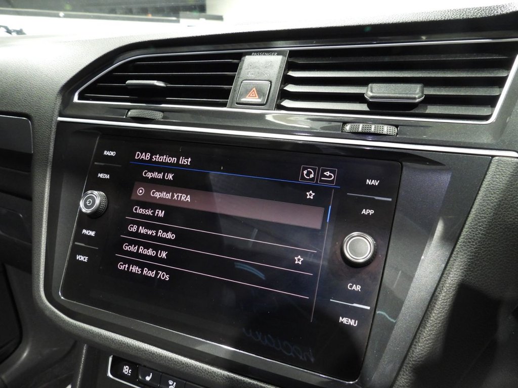 Used Volkswagen Tiguan 2017 for sale - 76510143: Photo 36