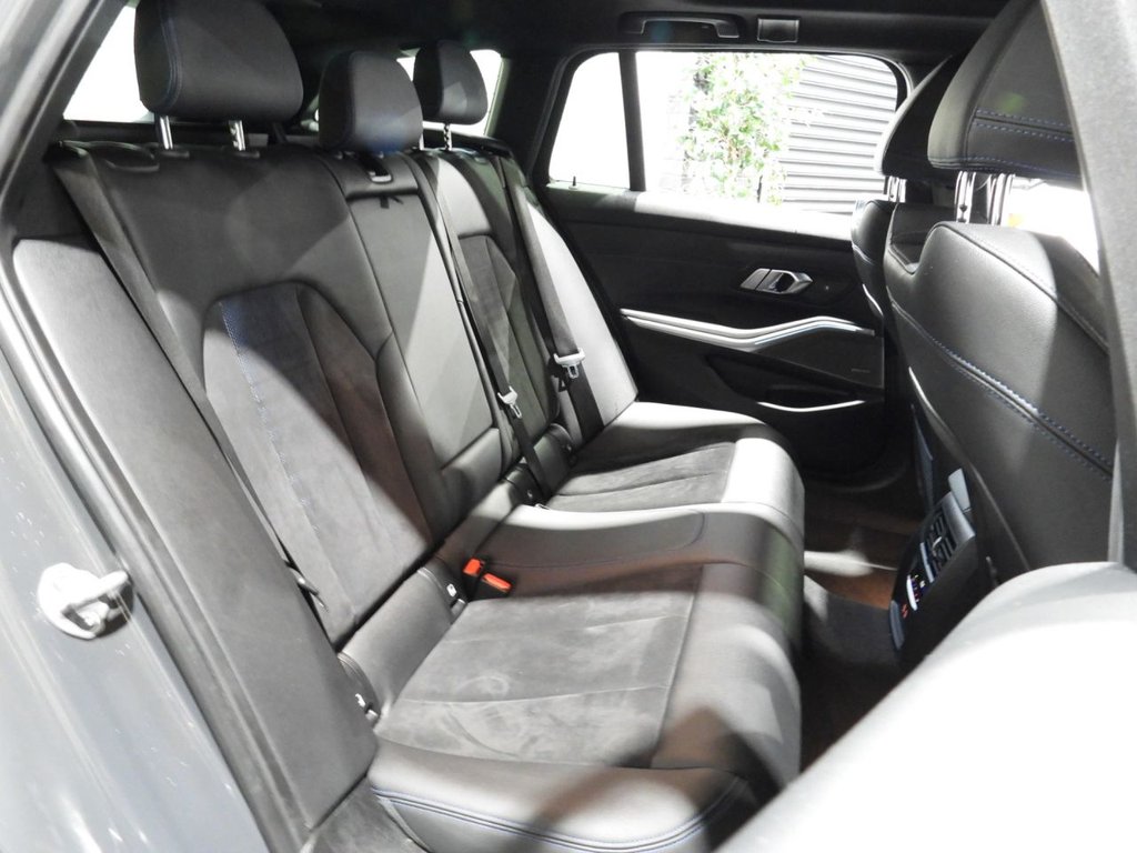 Used BMW 3 Series 2022 for sale - 76797870: Photo 21