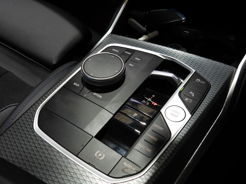 Used BMW 3 Series 2022 for sale - 76797870: Photo 38