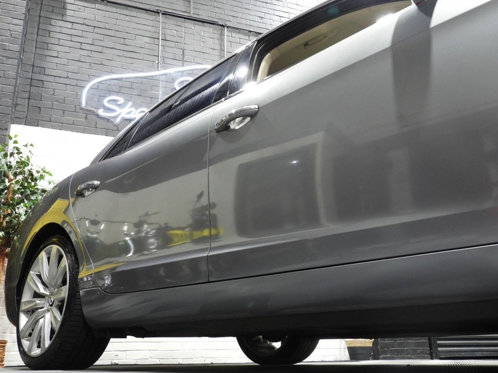 Used Bentley Flying Spur 2014 for sale - 76469669: Photo 15